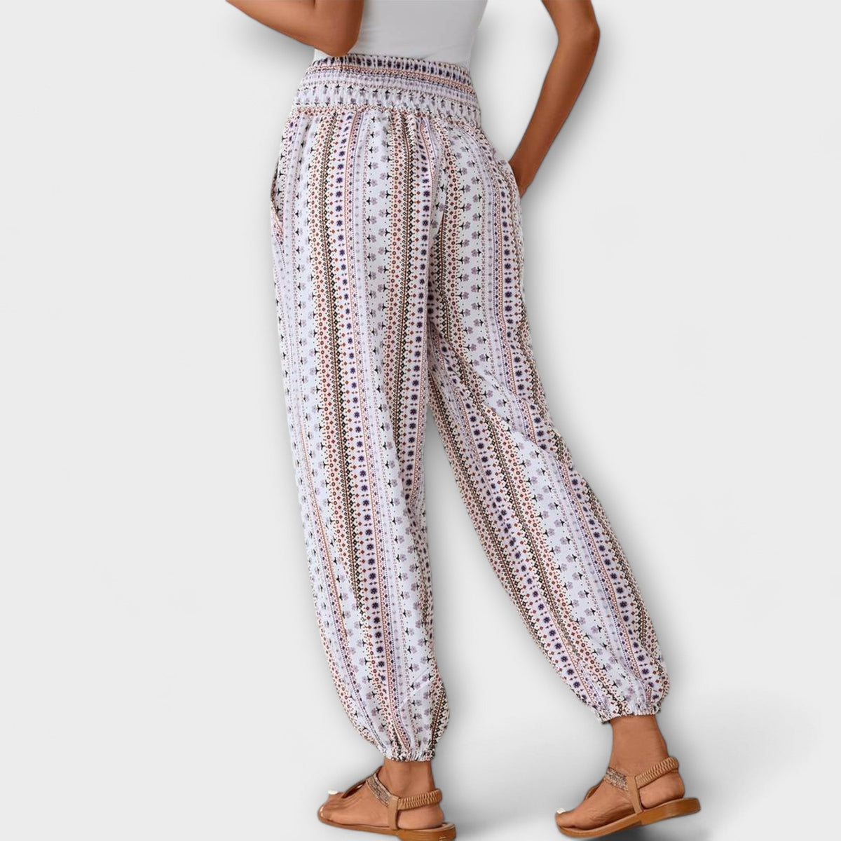Vanessa | Trousers with Ethnic Graphic