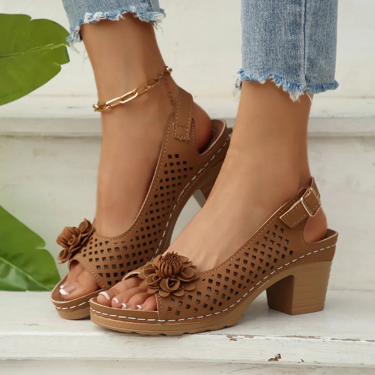 Elvarin Orthopedic Heels