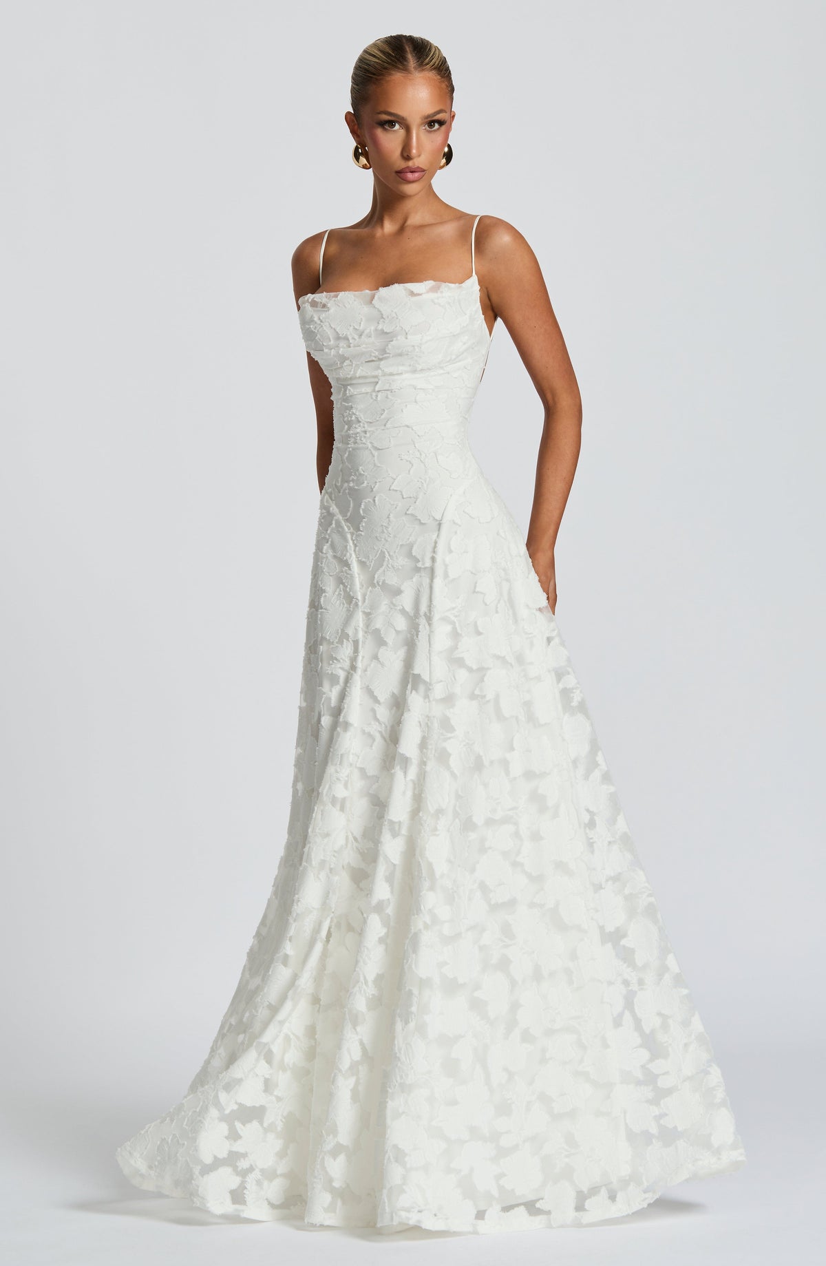 Clara Léon | Elegant Dress